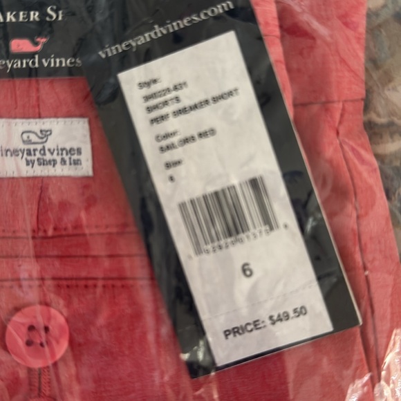 NWT vineyard vines boys breaker shorts sailors red size 6 - Picture 2 of 2